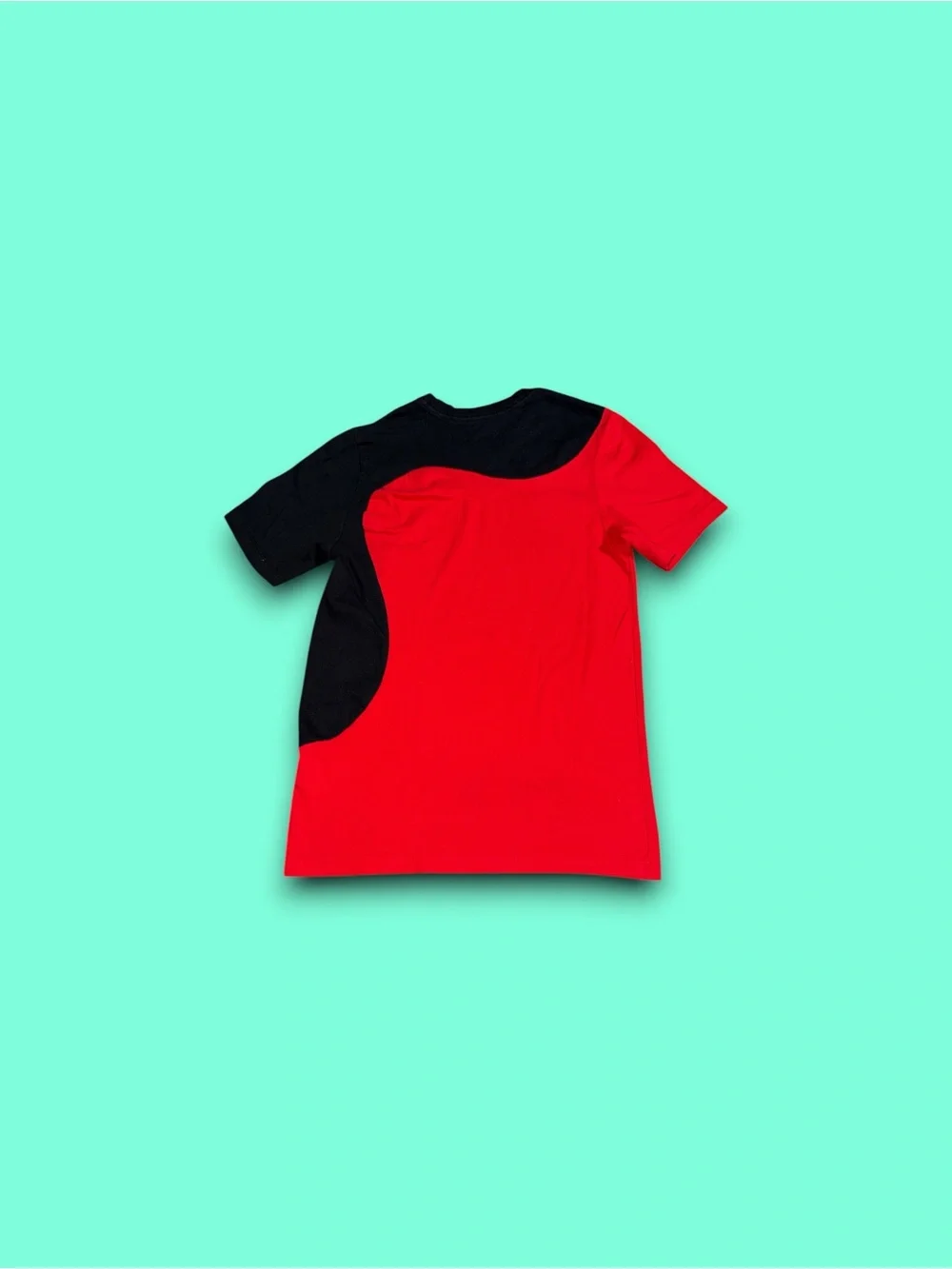 Nike Shirt mens small Red Colorblock Tee Sportswear Color Clash DV9629-857